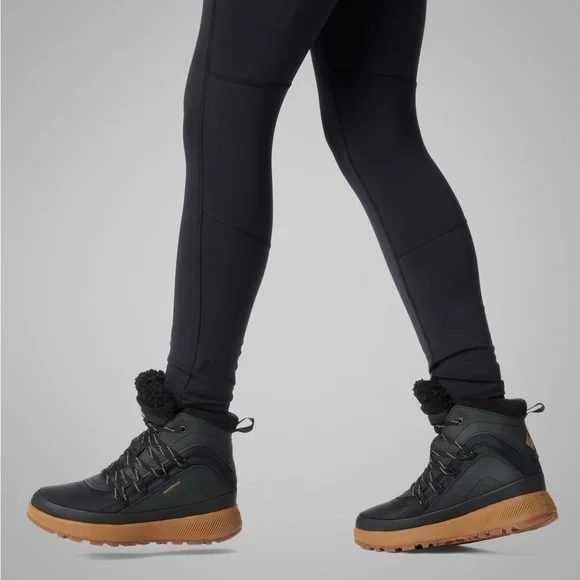 NEW 🖤 COLUMBIA Women's Red Hills Omni-Heat Winter Faux Fur Boot (Size 7) - Picture 17 of 17